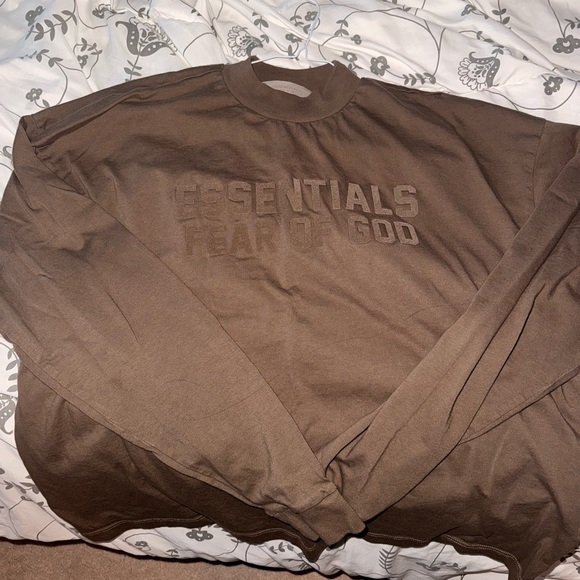 Essentials Long Sleeve Tee - Picture 3 of 6